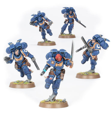 Warhammer 40,000 - Space Marines: Assault Intercessors (with Jump Packs)